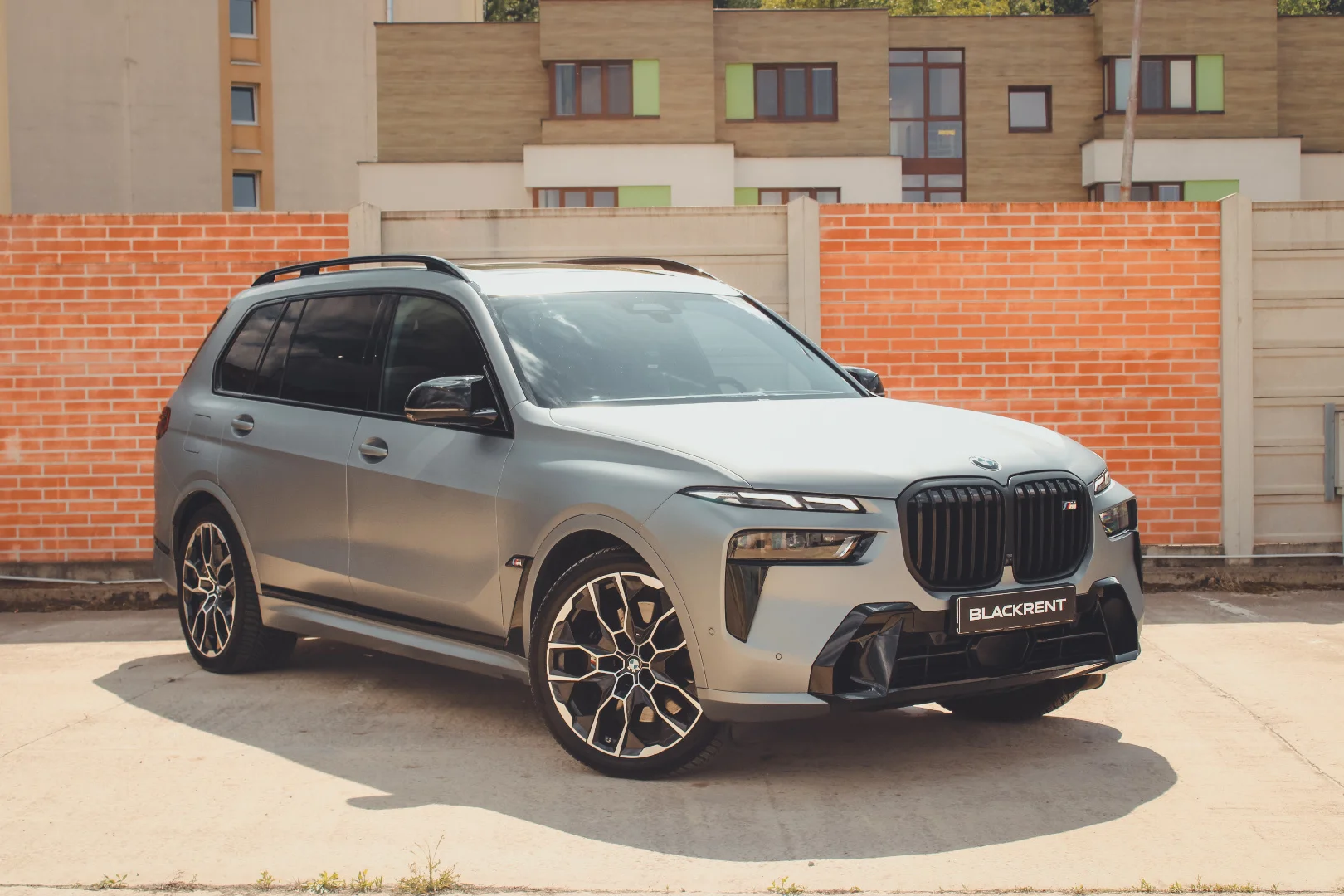BMW X7 2025 - Kliknutím zobrazíte detail vozidla BMW X7 2025 petrol - Prenájom prémiového vozidla v BlackRent autopožičovni na Slovensku za 190,00€/deň